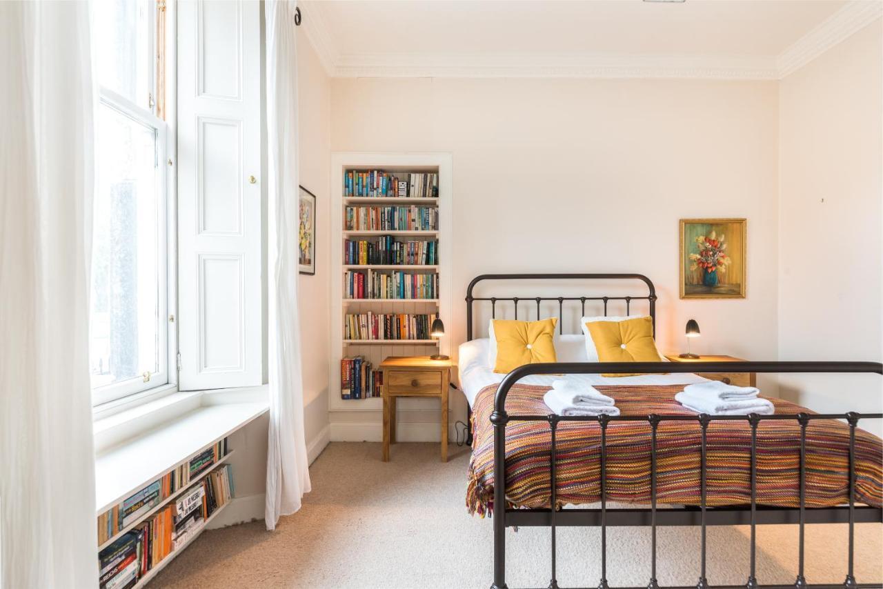 Spacious & Unique City Central 1 Bed With Wifi 爱丁堡 外观 照片